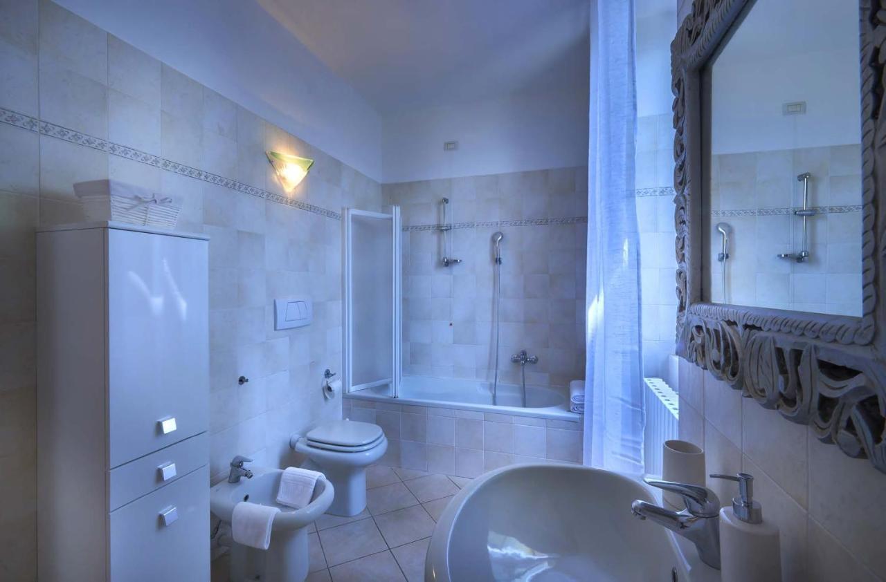 Varenna Perfect Place 2 Suites Esterno foto